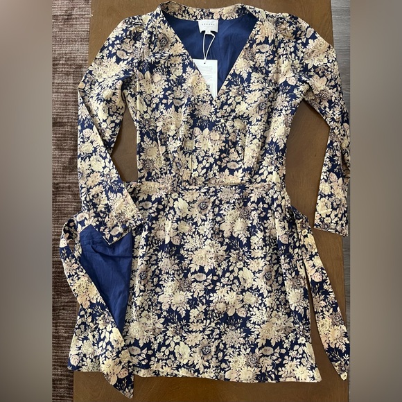Sezane Country Flowers Dress in Navy and Cream | Size 34 | US Size 2 - Picture 2 of 12